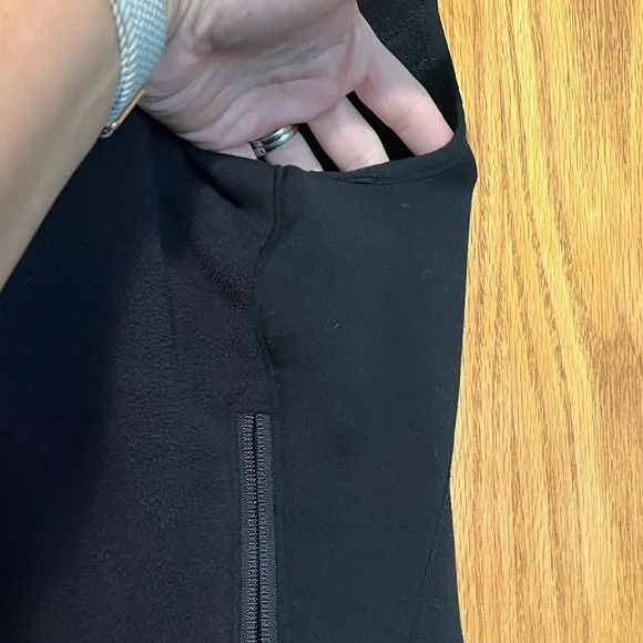 REI Women's Black Softshell Vest - Picture 3 of 14